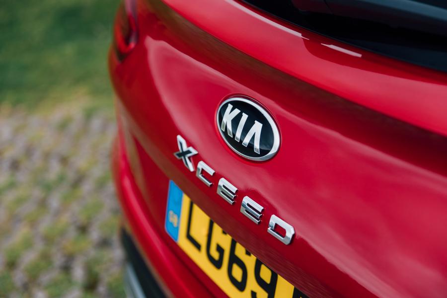 Логотип Kia XCeed 1.6 CRDi 2019 года  (UK) (фото 57 из 107)